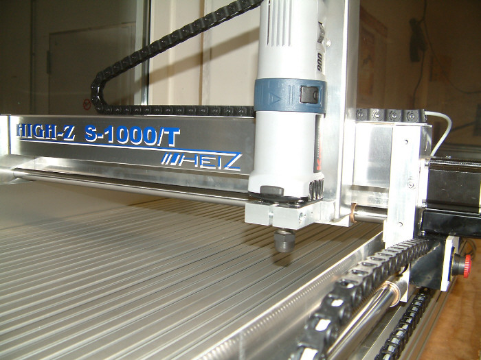 CNC stakles High-Z S-1000/T